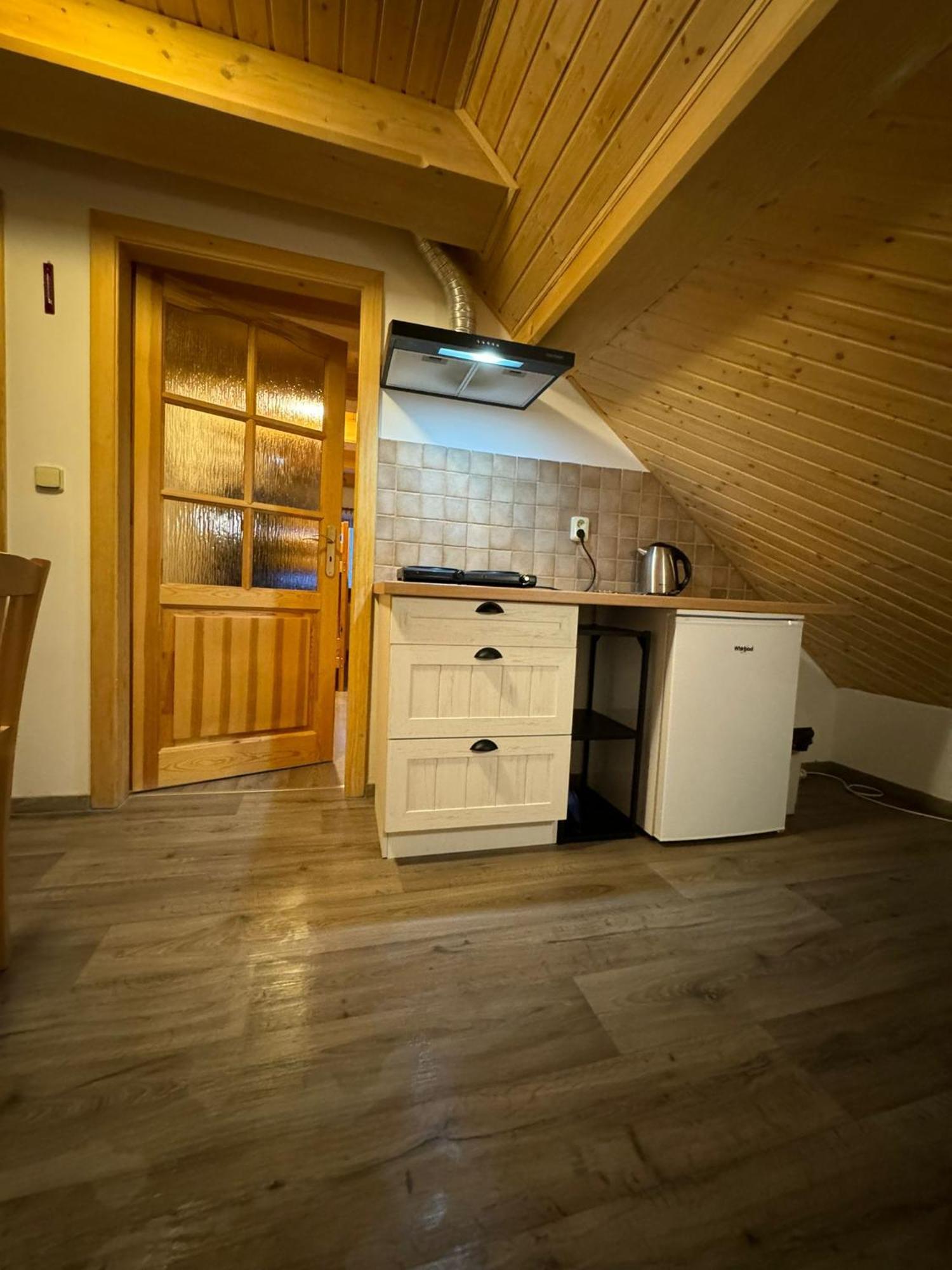 Apartmany Roudnice Jestrabi V Krkonosich Bagian luar foto