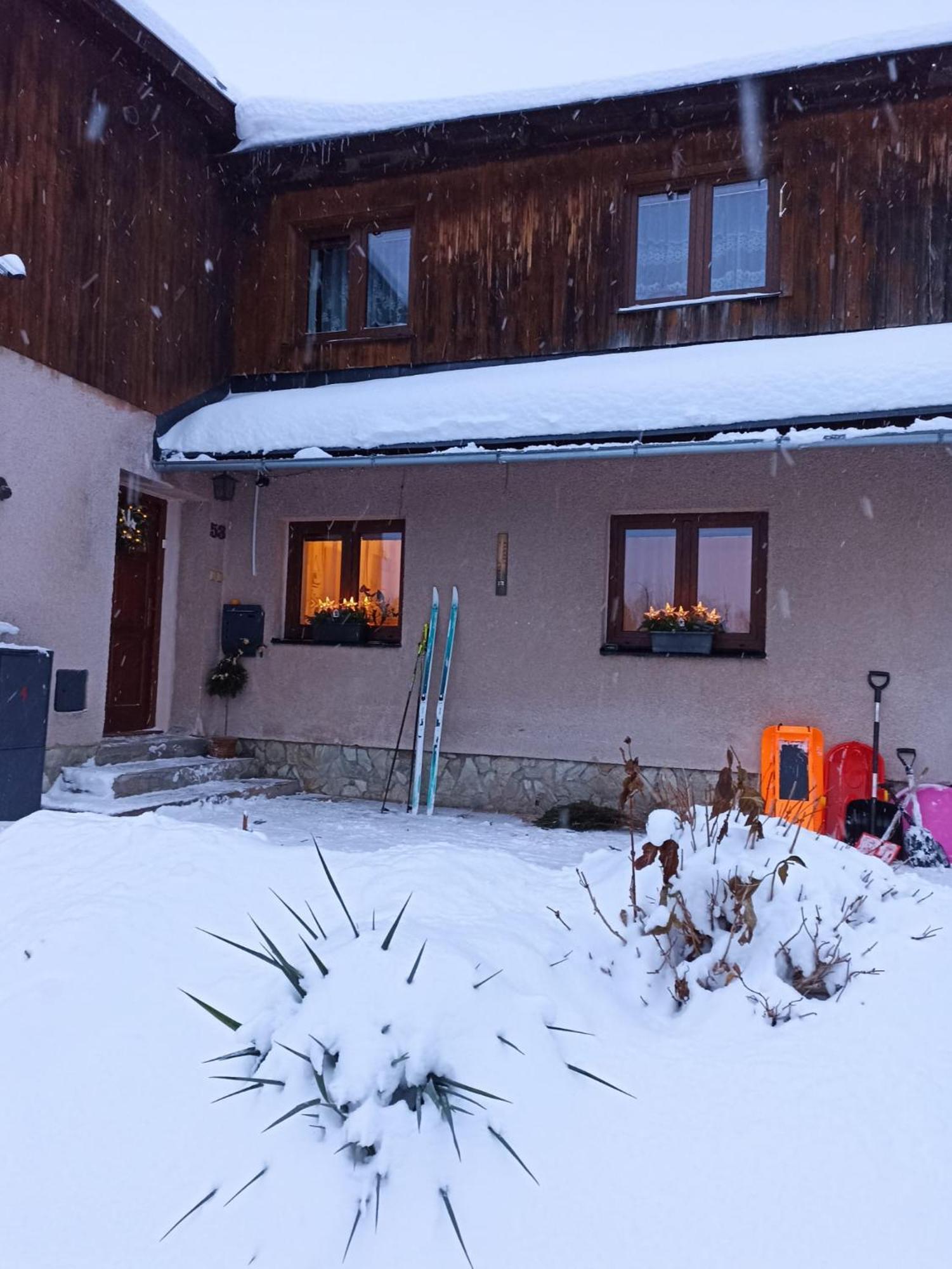 Apartmany Roudnice Jestrabi V Krkonosich Bagian luar foto